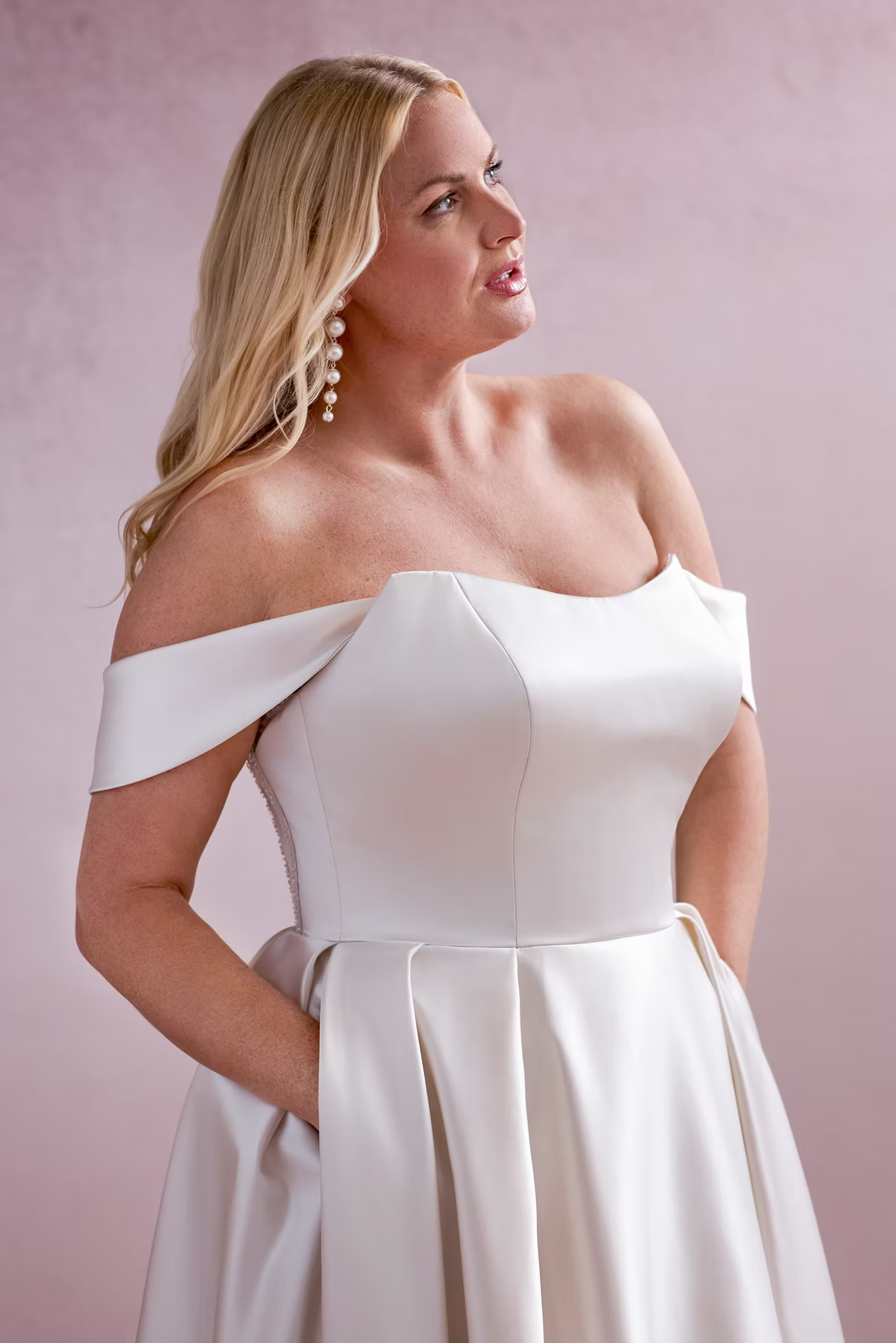 Eves Collection - Cecilia – All About Eve Bridalwear Eves Collection - Cecilia – All About Eve Bridalwear
