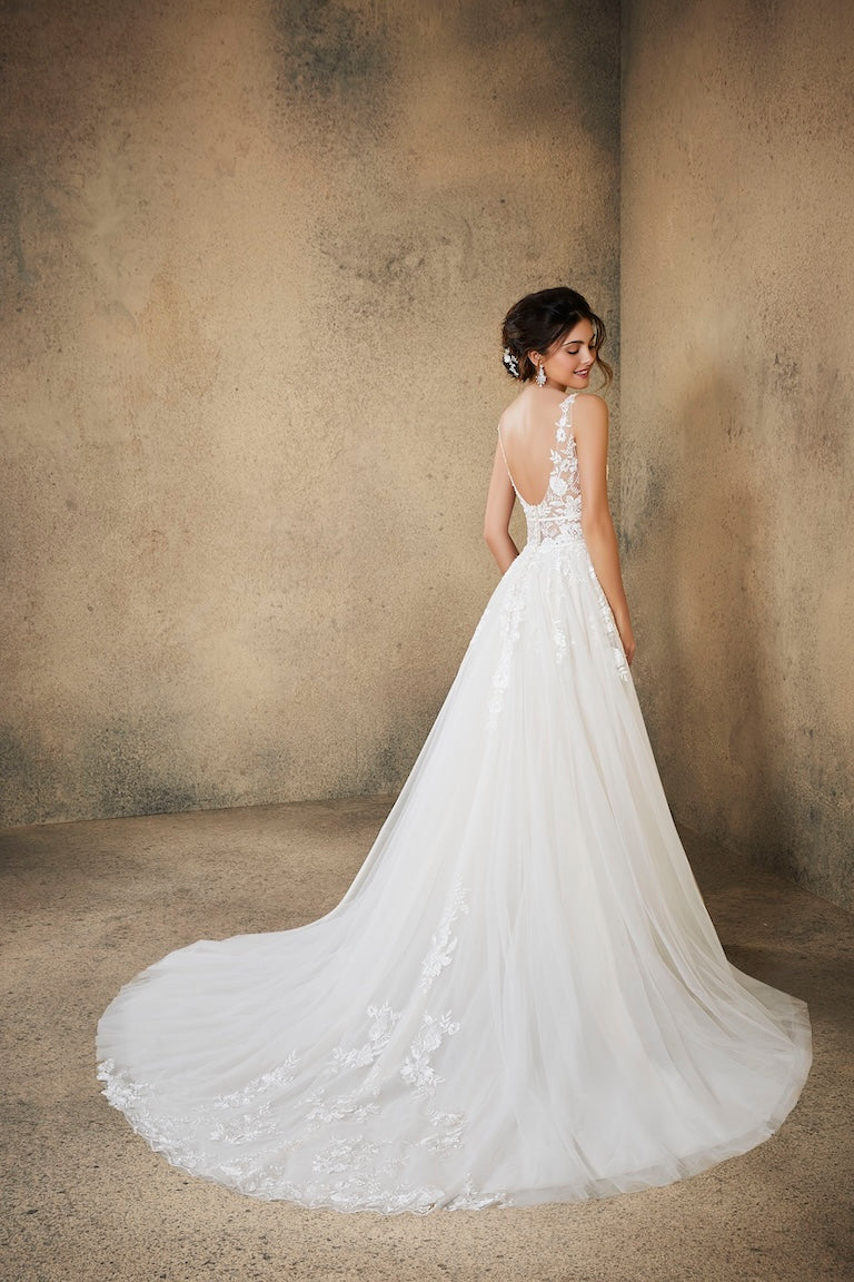 Morilee  - 5763 Rosa