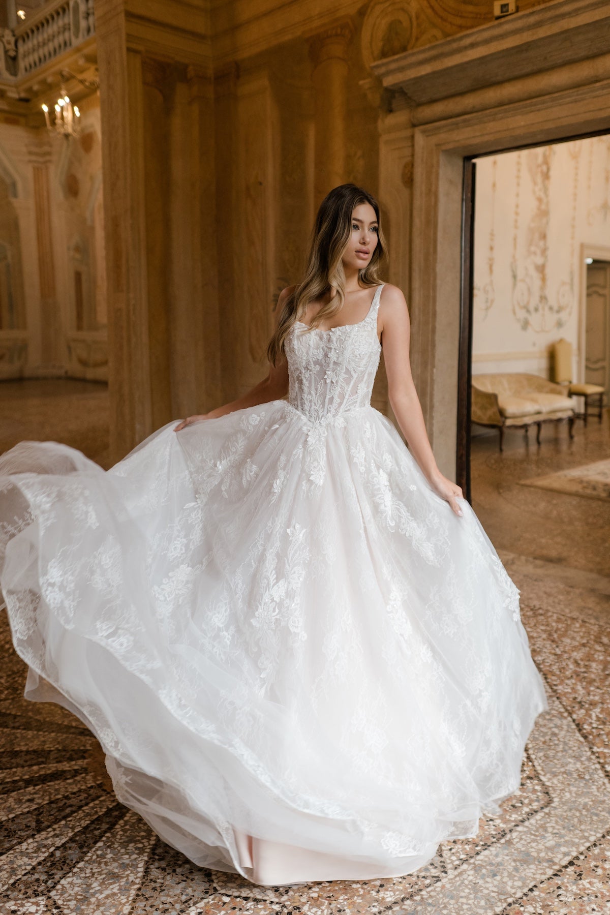 Abella - Juliet E602LNC