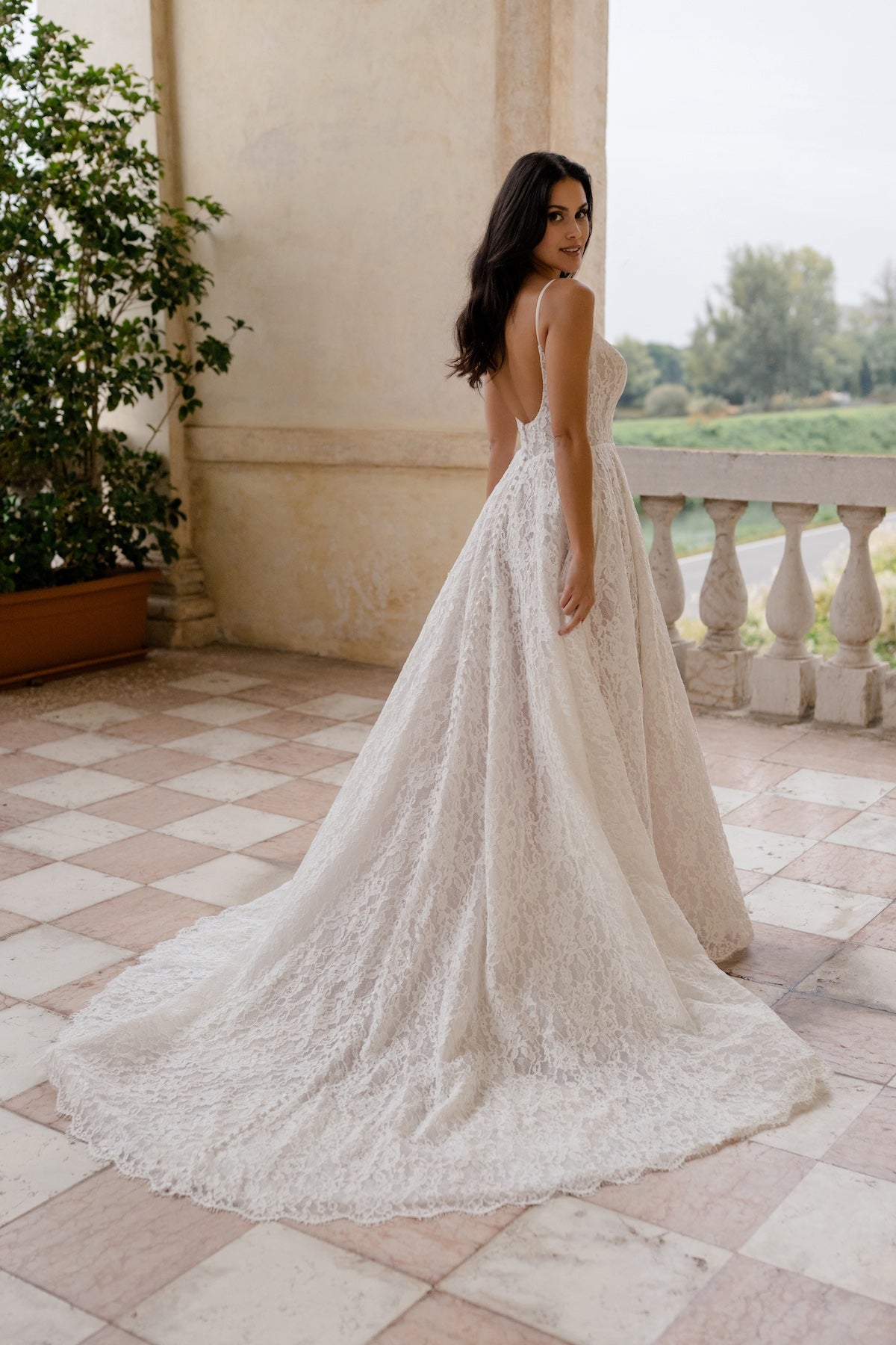 Abella - Cecile E627L