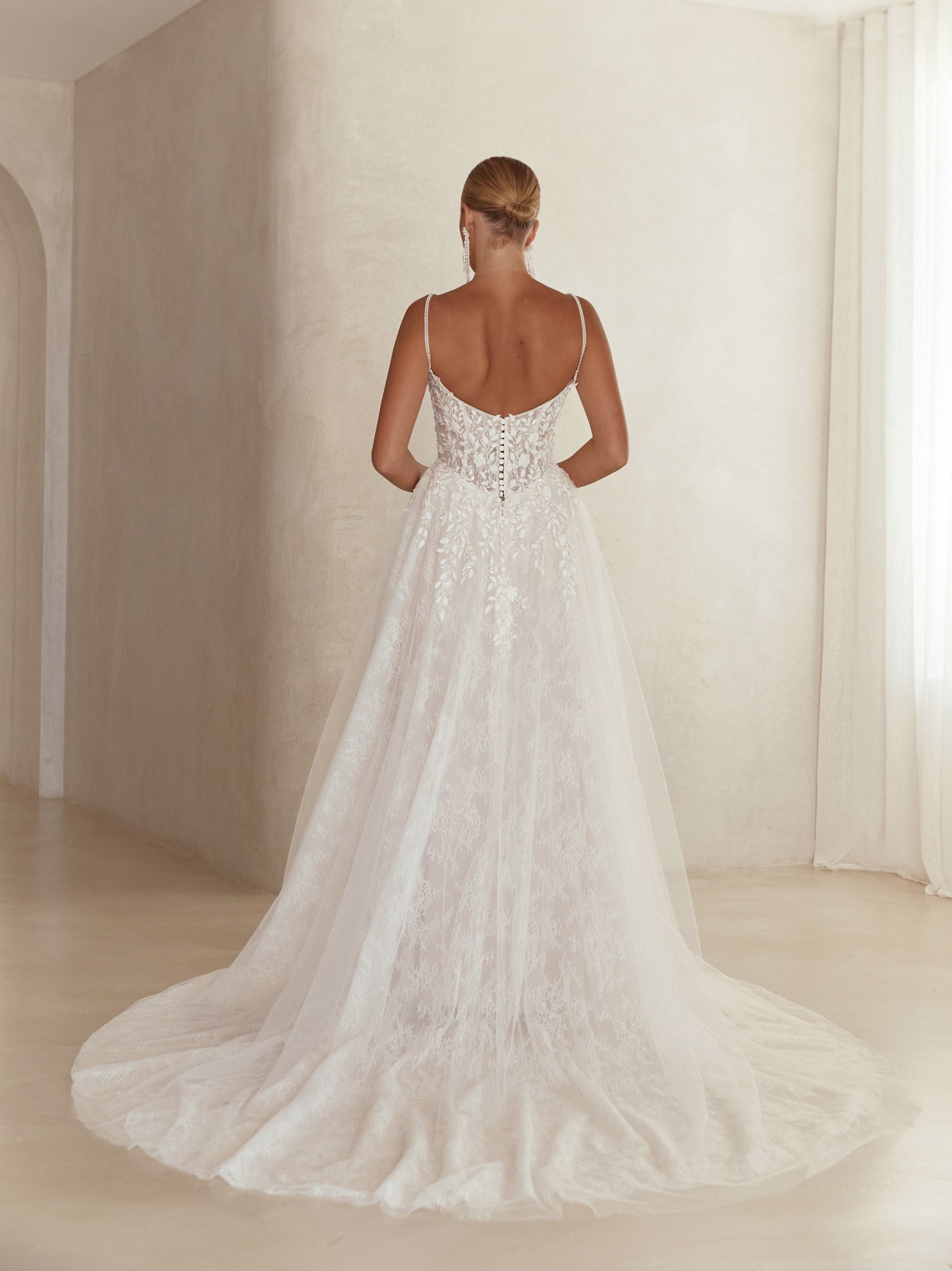 Serene by Madi Lane - Edith - SR2638
